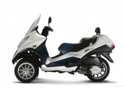 Piaggio MP3 Hybrid